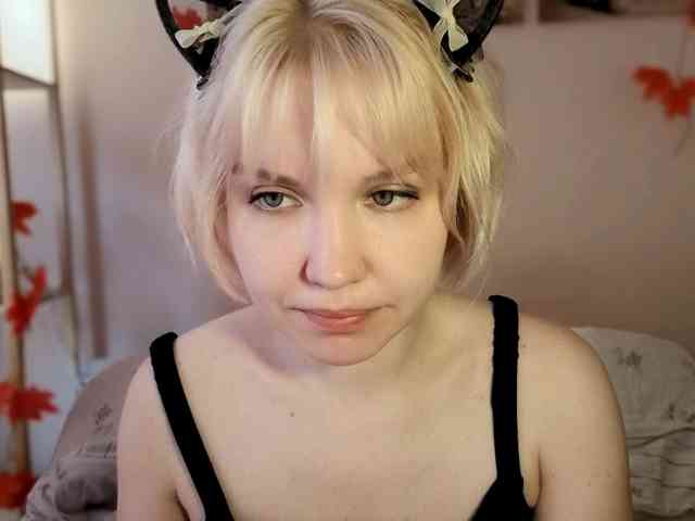 LadyAnny webcam