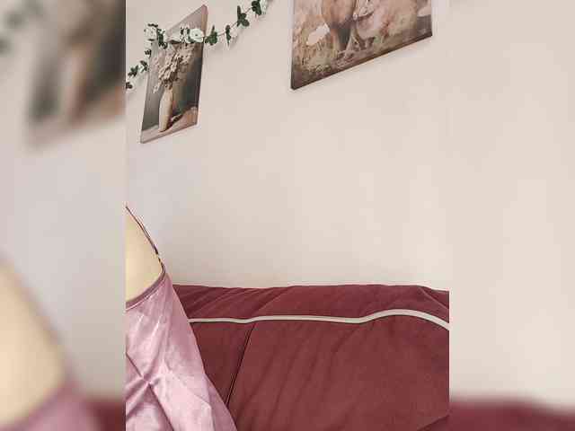 LadyAnny webcam