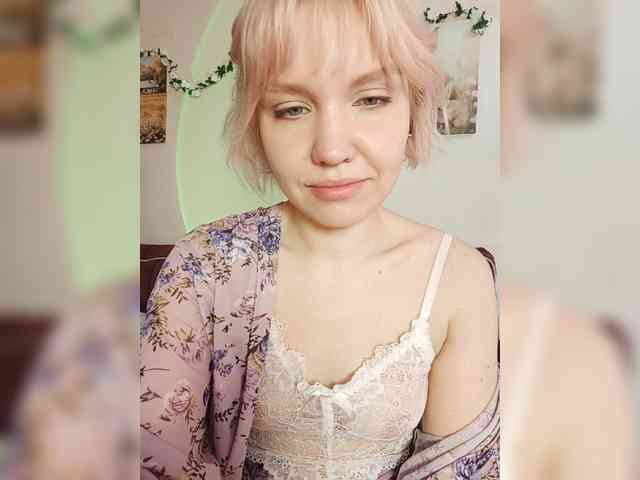LadyAnny webcam