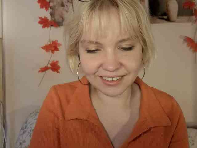 LadyAnny webcam