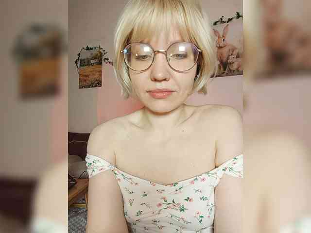 Model: LadyAnny