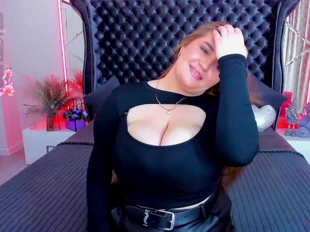 Adele-sugar's BongaCams show and profile