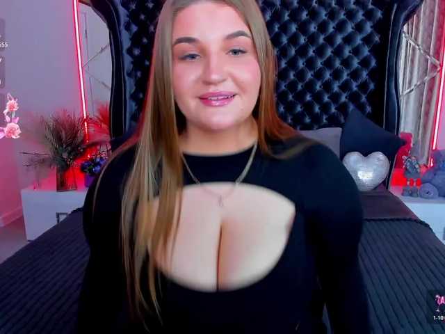 Adele-sugar's BongaCams show and profile