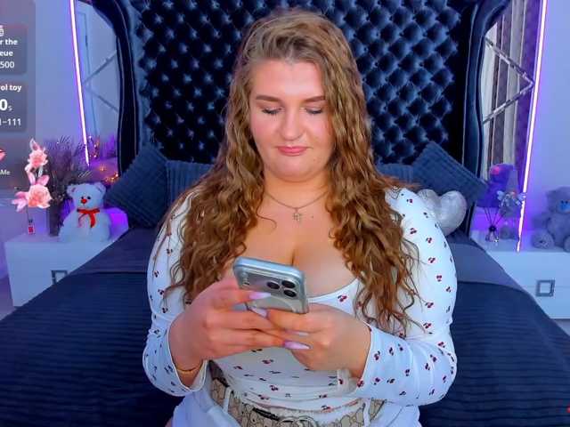 Adele-sugar live cam on BongaCams