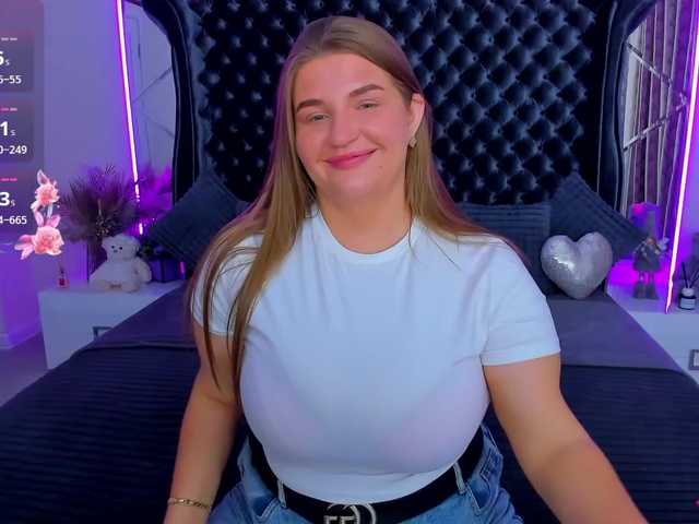 Adele-sugar live cam on BongaCams