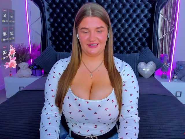 Adele-sugar live cam on BongaCams