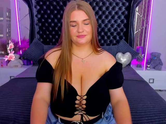 Adele-sugar live cam on BongaCams