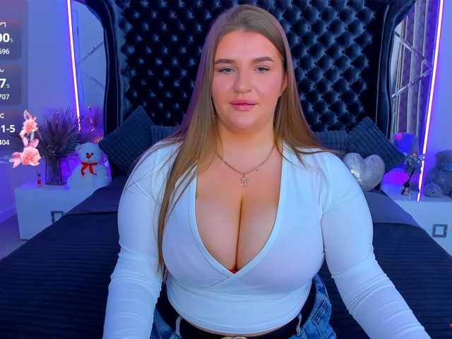 Adele-sugar live cam on BongaCams