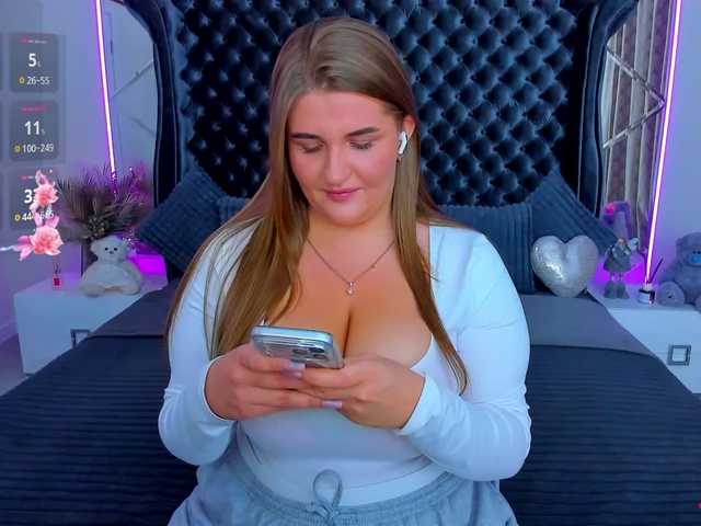 Adele-sugar live cam on BongaCams