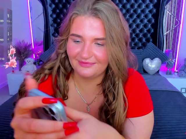 Adele-sugar live cam on BongaCams