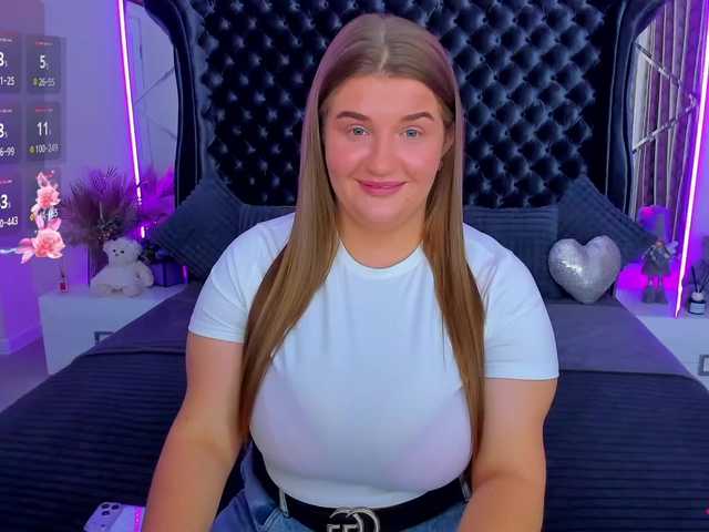 Adele-sugar live cam on BongaCams