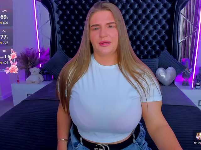 Adele-sugar live cam on BongaCams
