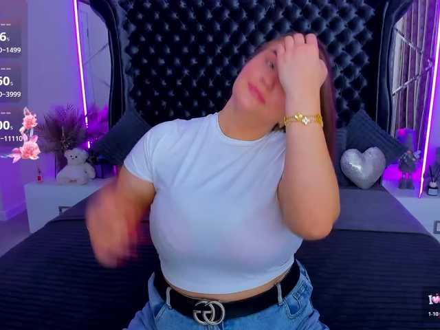 Adele-sugar live cam on BongaCams