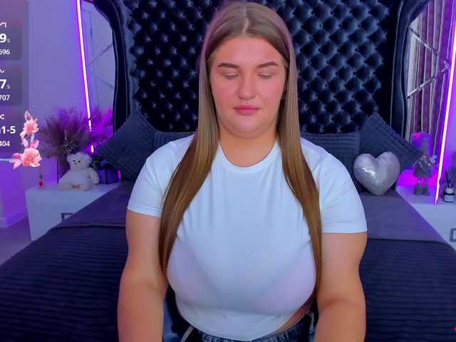 Adele-sugar live cam on BongaCams