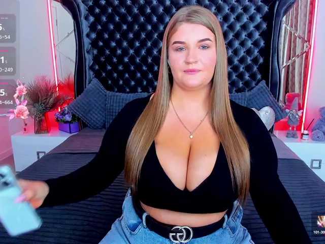 Adele-sugar live cam on BongaCams