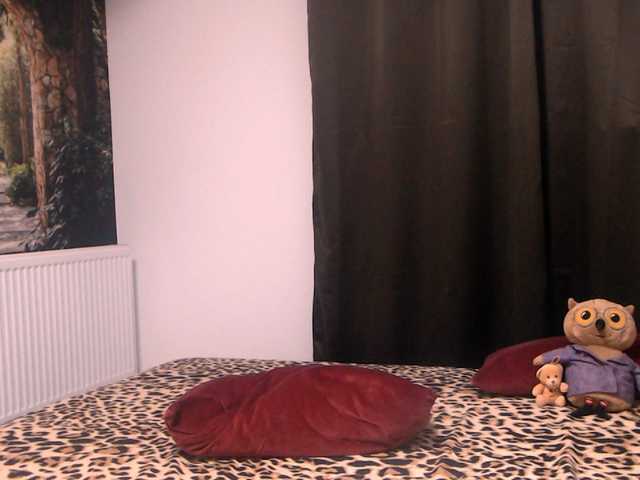 le modèle sofialiuba est en webcam porno dans un show sur le site bongacams, il possède les tags suivants: White/Caucasian,Brunette,Shaved