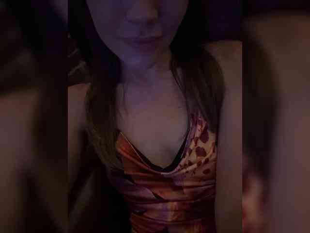 LornaParty webcam