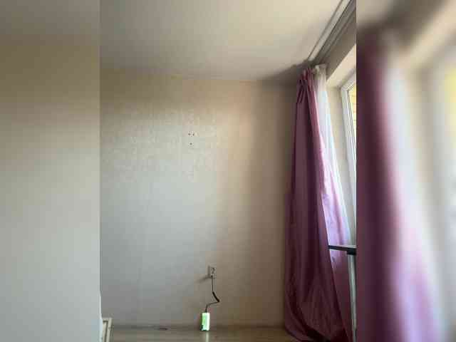 Lornaparty's cam show statistics and live stream