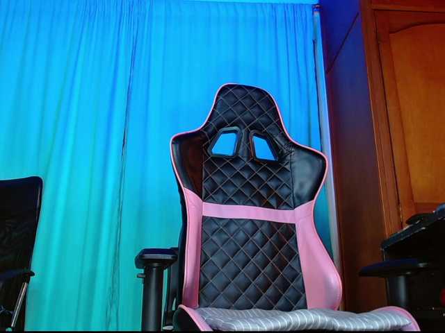sofia-rogny — live couple cam