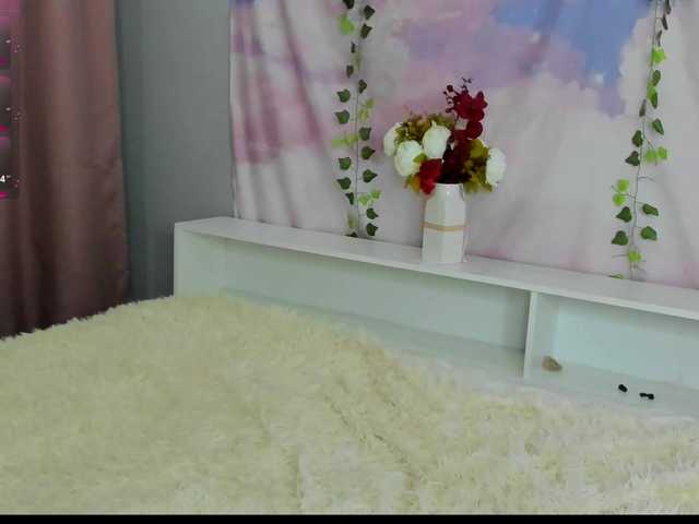 ghostgirl1 live cam on BongaCams