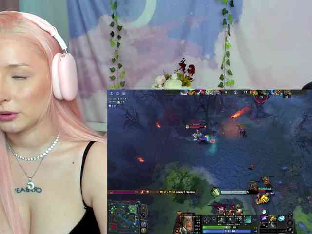 ghostgirl1 webcam