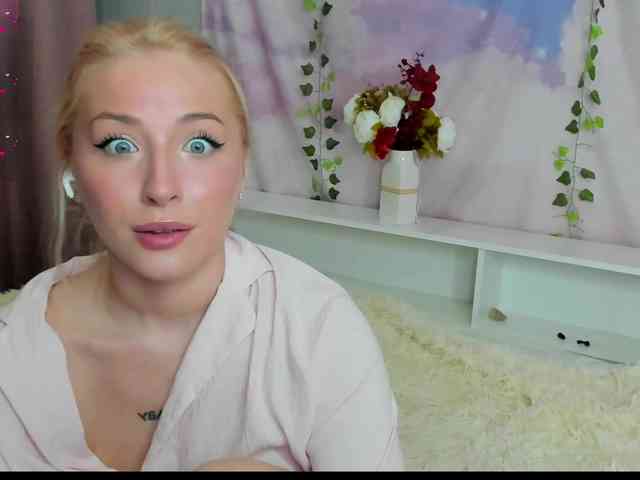 ghostgirl1 webcam