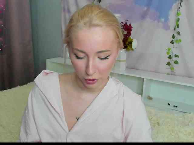 ghostgirl1 webcam