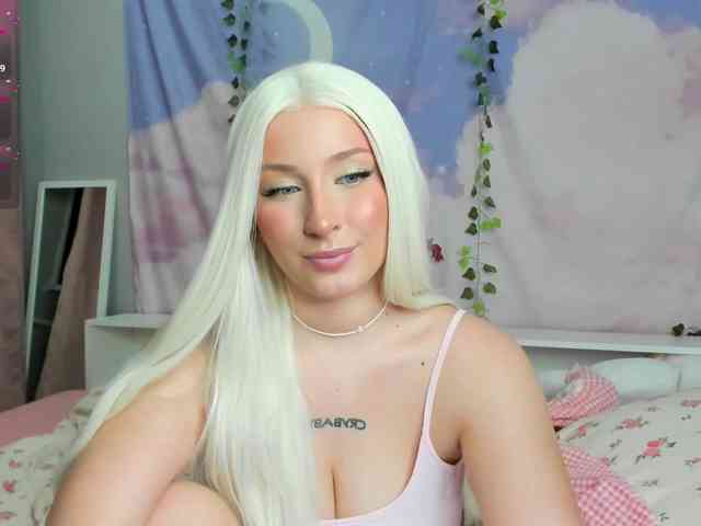 ghostgirl1 webcam