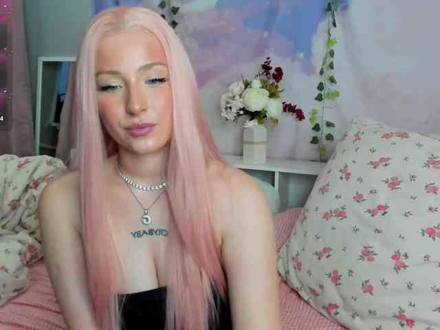 ghostgirl1 webcam