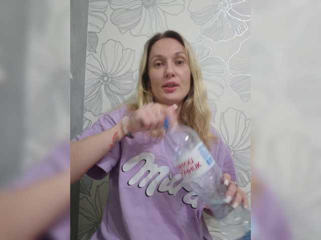 kykyshe4ka live cam on BongaCams