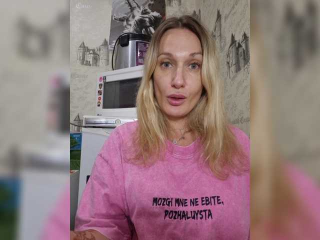 kykyshe4ka live cam on BongaCams