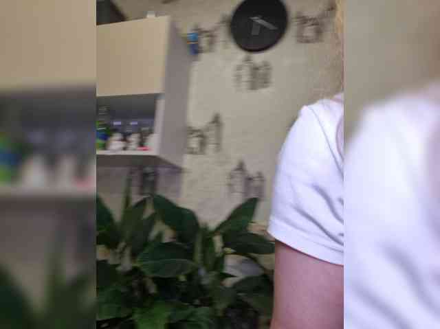 kykyshe4ka's webcam live show