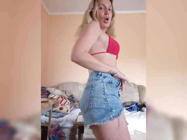 kykyshe4ka Live Webcam on BongaCams