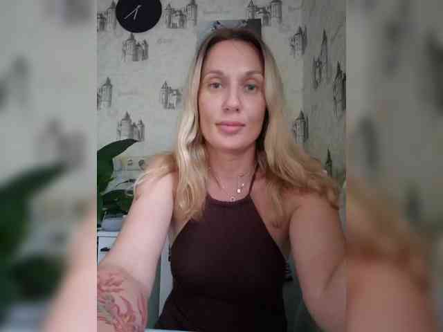 kykyshe4ka Live Webcam on BongaCams