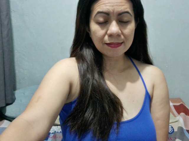 Scarletteb live cam on BongaCams