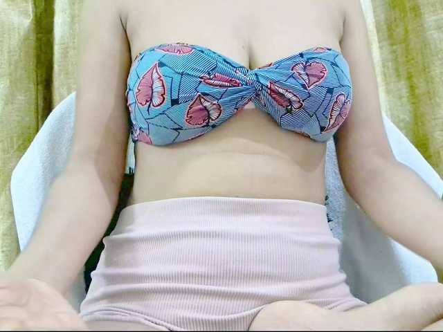Nidhilove live webcam show