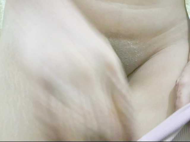 Nidhilove live cam on BongaCams