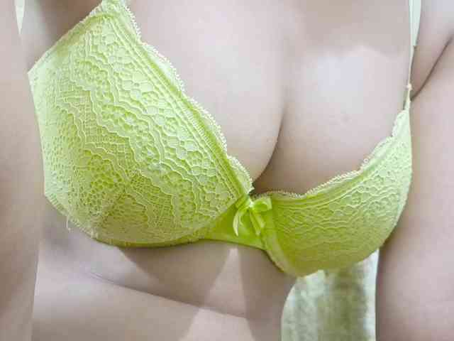 Nidhilove webcam