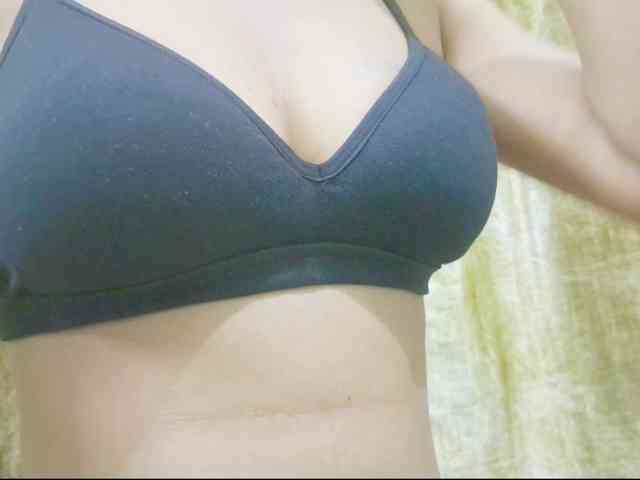 Nidhilove webcam