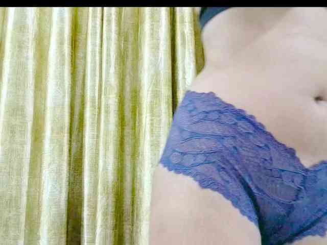 Nidhilove webcam