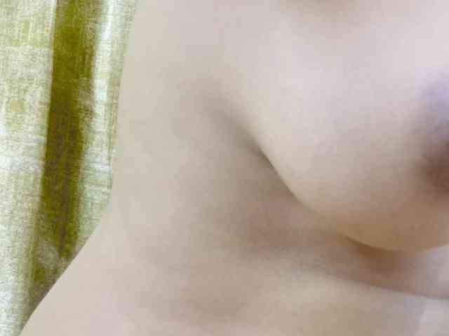 Nidhilove webcam