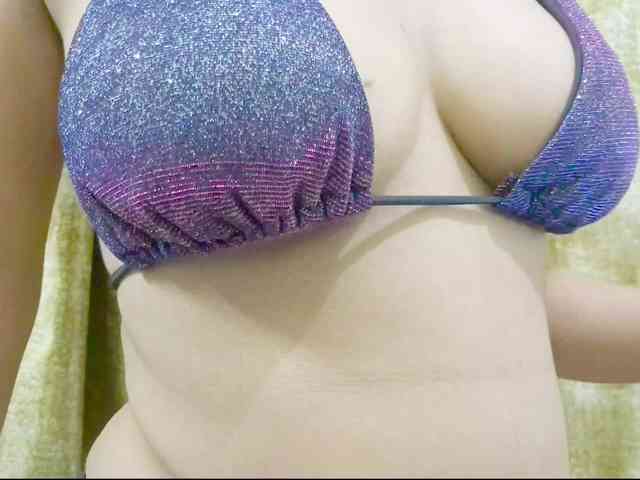 Nidhilove webcam