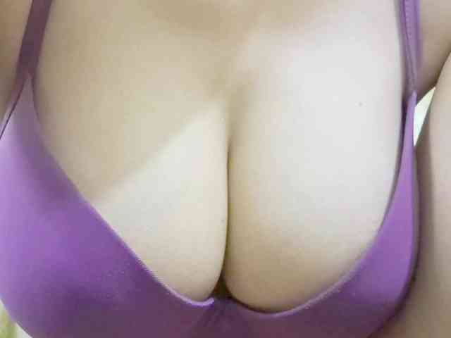 Nidhilove webcam