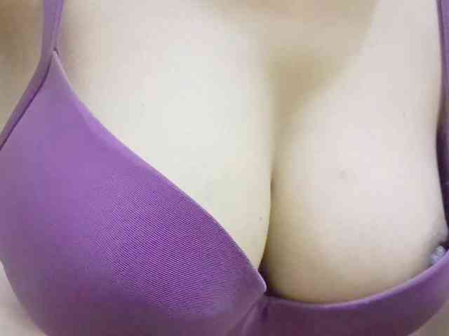 Nidhilove webcam