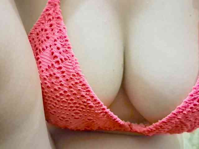 Nidhilove webcam