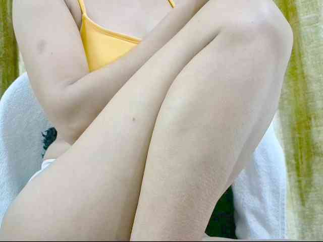 Nidhilove webcam