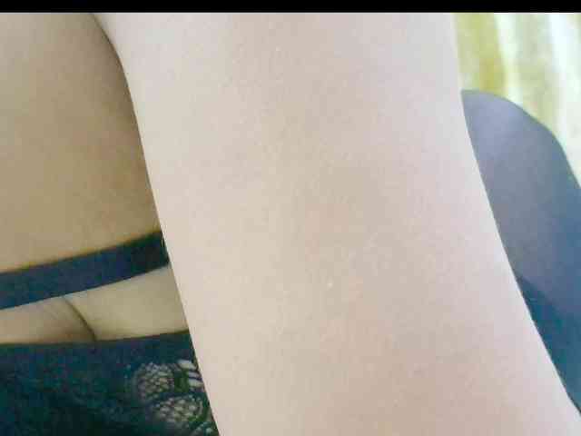 Nidhilove webcam
