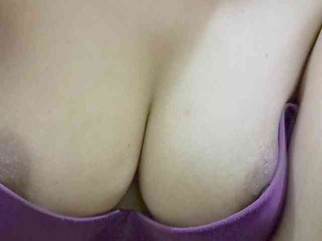 Nidhilove webcam