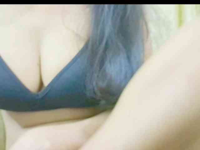 Nidhilove webcam
