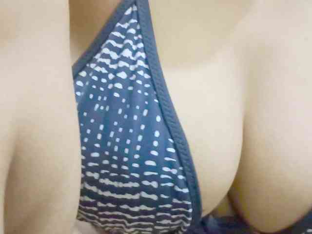 Nidhilove Live Webcam on BongaCams